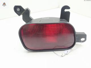 фонарь крышки багажника левый Mazda 323C BA 1995, 1.5 л., бензин, МКПП, красный, хетчбэк 3 дв.