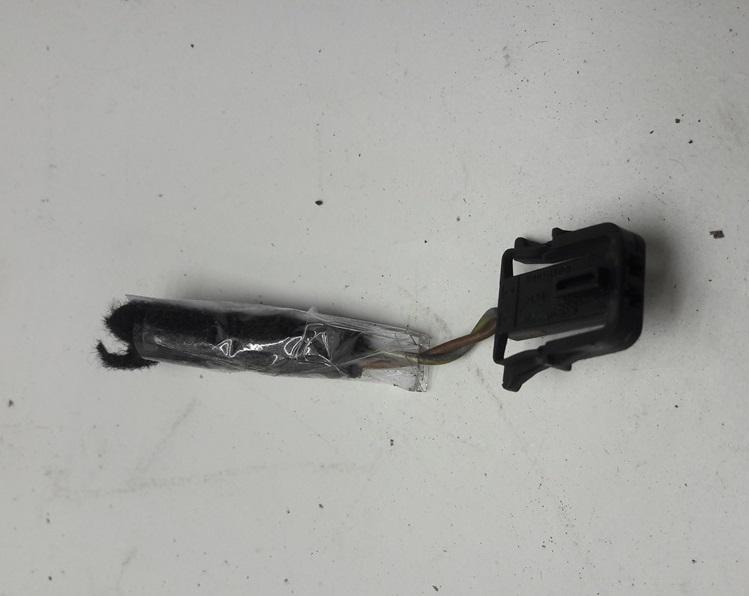 разъем (фишка) проводки Volkswagen Passat B5+ (GP) 2001, 2.5 л., дизель, АКПП, чёрный, универсал, 535972702