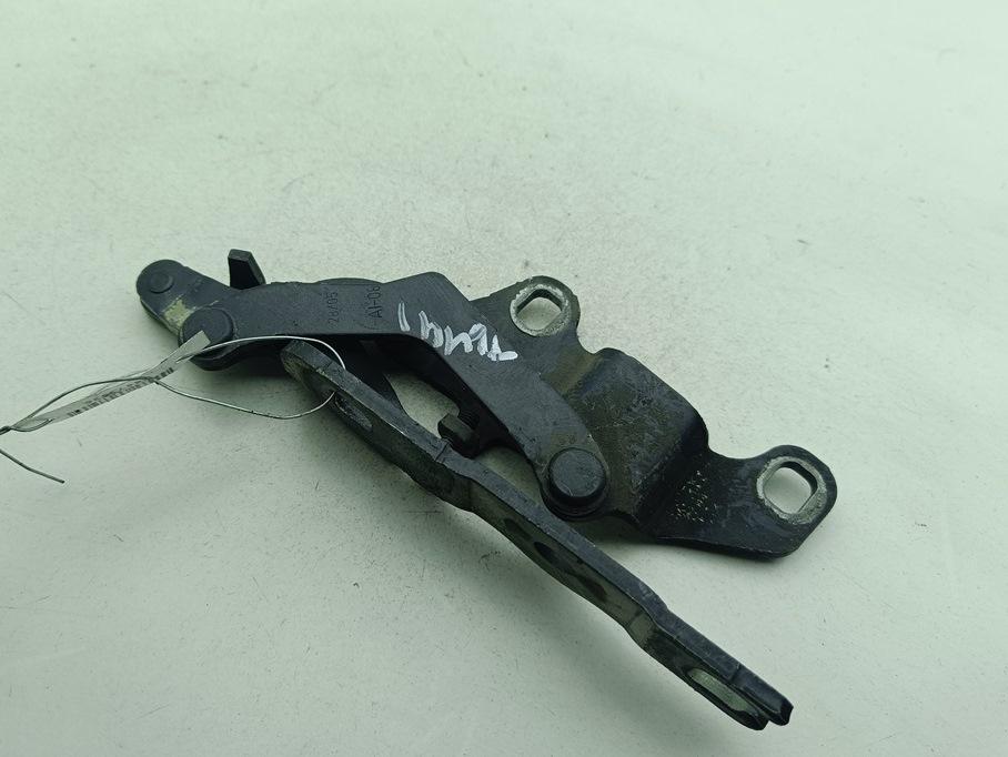петля капота левая BMW 1 E81/E87 2005, чёрный, хетчбэк 5 дв., 7060560