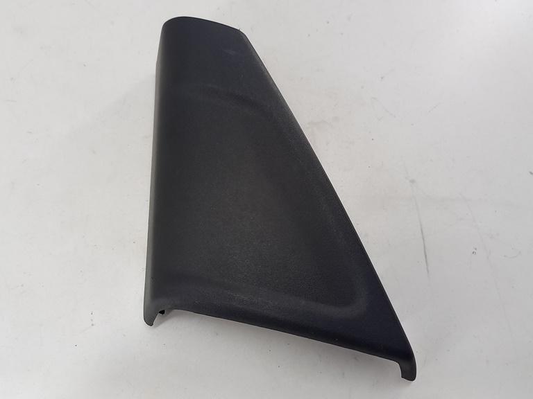 обшивка двери передняя левая BMW 5 F10/F11 2012, 2.0 л., дизель, АКПП, белый, универсал, 51337182013