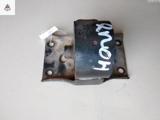 подушка крепления КПП Nissan Almera N16 [рестайлинг] 2004, 1.5 л., бензин, МКПП, жёлтый, хетчбэк 3 дв.