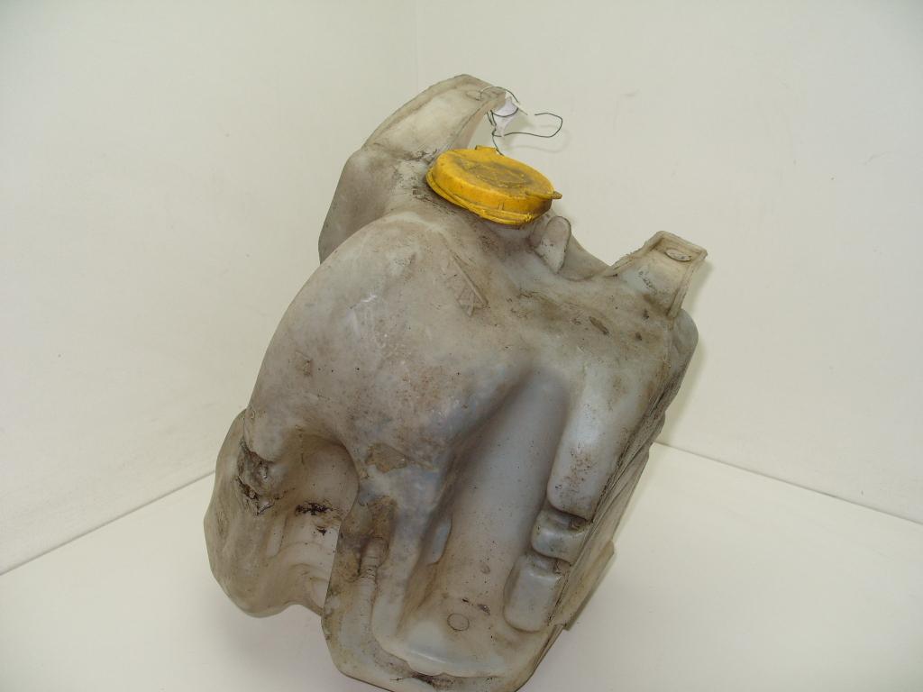 бачок омывателя Nissan Terrano II R20 2004, 2.7 л., дизель, внедорожник 5 дв.