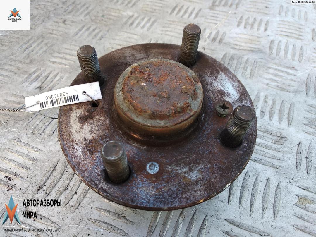 ступица задняя левая Suzuki Baleno 1 поколение 1999, 1.6 л., бензин, МКПП, синий, универсал - фото №1