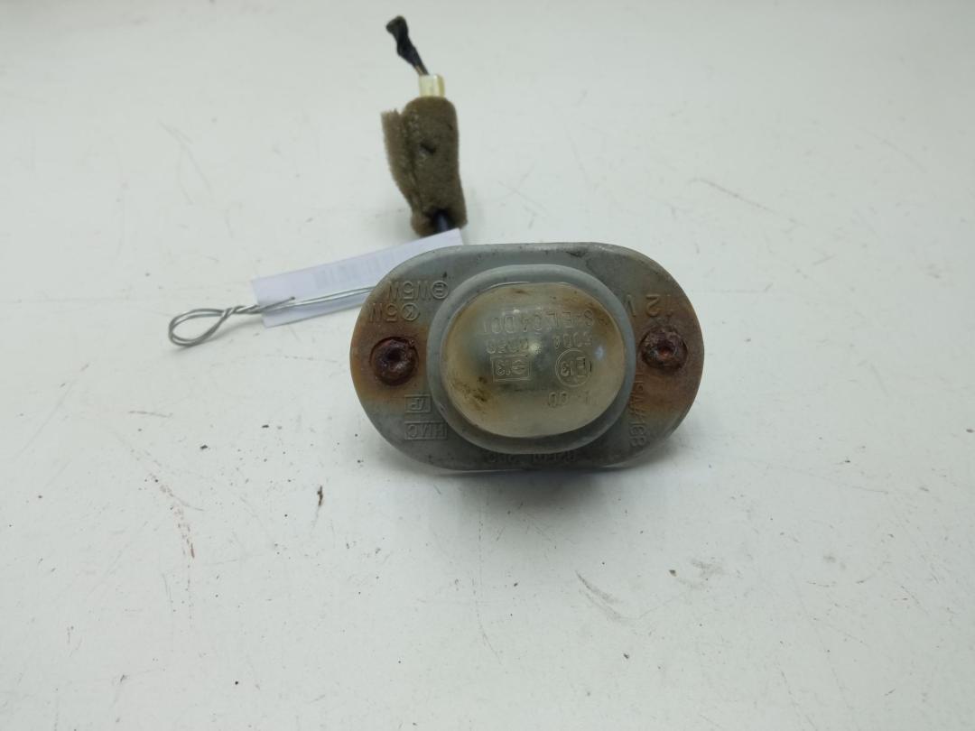 подсветка номера Hyundai Atos 2000, 1.0 л., бензин, МКПП, чёрный, хетчбэк 5 дв., 92501296
