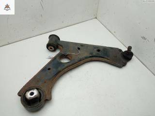 рычаг передний правый Fiat Grande Punto 2 поколение 2009, 1.2 л., бензин, МКПП, белый, хетчбэк 3 дв.