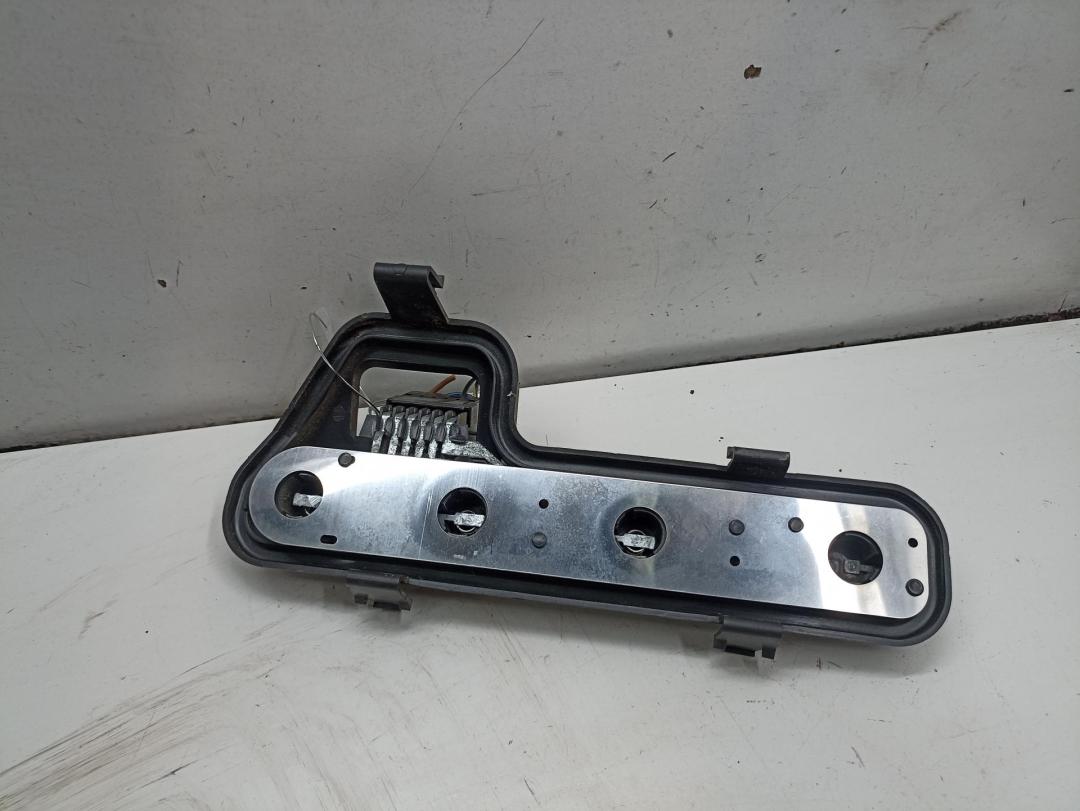 Плата фонаря заднего правого Opel Zafira A 2001, 1.8 л., бензин, АКПП, красный, минивэн