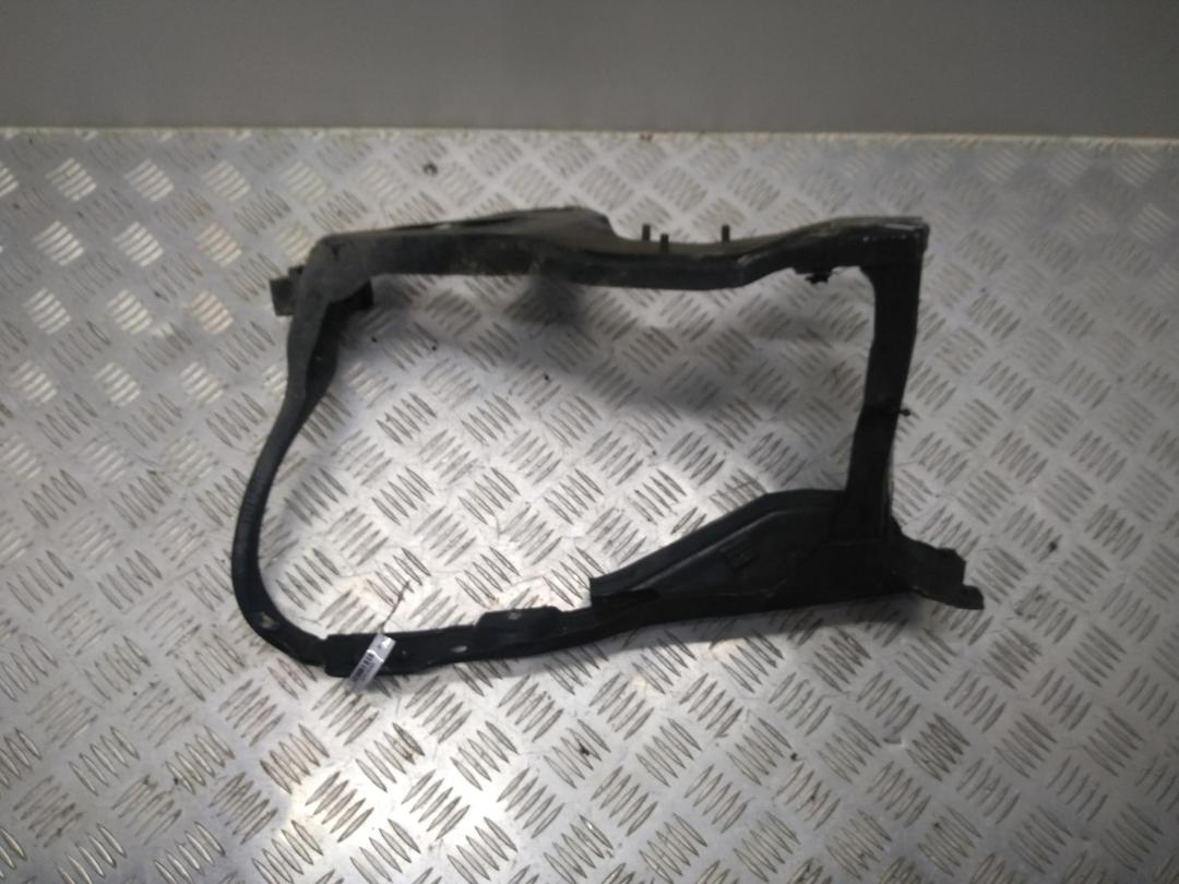 крепление фары правой Mercedes-Benz S-Class W220 2001, 3.2 л., дизель, АКПП, серый, седан, A2206200672