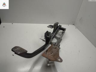 педаль тормоза Ford Focus 2 поколение [рестайлинг] 2007, 1.6 л., дизель, МКПП, серый, универсал, 4M512467AP