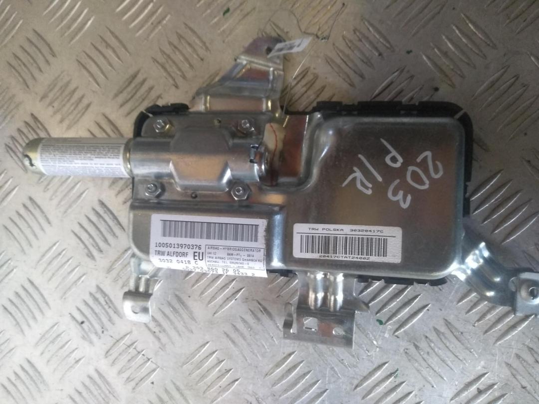 подушка безопасности дверная Mercedes-Benz C-Класс W203/S203/CL203 2003, 1.8 л., бензин, АКПП, серый, универсал, 2038602605 - фото №1