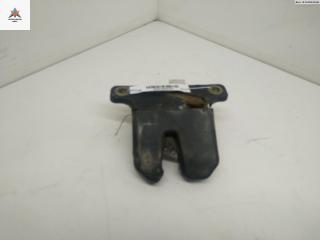 замок багажника Audi A4 B5 1997, универсал, 8D5827505