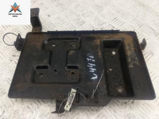 полка аккумулятора Hyundai Tucson 1 поколение 2004, 2.0 л., дизель, МКПП, синий, внедорожник 5 дв., 371502E500