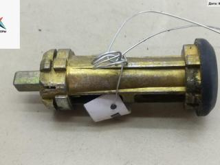 Личинка замка багажника Ford Mondeo 1 поколение 1993, 1.8 л., дизель, МКПП, красный, хетчбэк 5 дв.