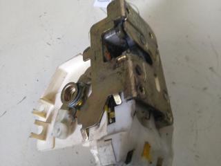 замок двери передней правой Ford Mondeo 2 поколение 1997, 2.0 л., бензин, АКПП, серый, универсал