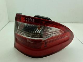 фонарь задний правый Mercedes-Benz E-Класс W211/S211 2004, 3.2 л., дизель, АКПП, жёлтый, универсал, 2118201664