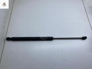 амортизатор крышки багажника (3-5 двери) Audi A6 4B/C5 2000, 2.5 л., дизель, АКПП, чёрный, универсал, 4B9827552M