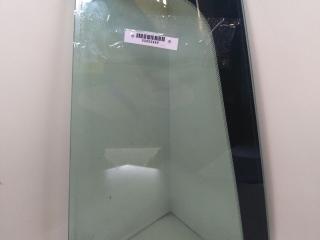 форточка задняя левая Ford Fusion 1 поколение 2003, 1.6 л., i, бензин, МКПП, серый, хетчбэк 5 дв.