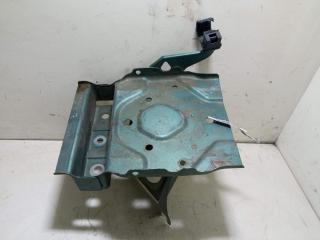 полка аккумулятора Honda Stream 1 поколение 2001, 1.7 л., бензин, МКПП, зелёный, минивэн