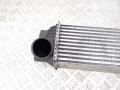 радиатор интеркулера BMW 5 серия F07/F10/F11 2012, 2.0 л., дизель, АКПП, белый, универсал, 7805629 - фото №2