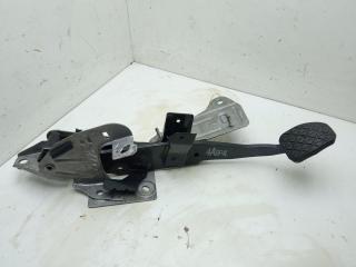 педаль тормоза Mazda 3 BK [рестайлинг] 2007, 2.0 л., бензин, МКПП, серый, хетчбэк 5 дв., 4ABP4L
