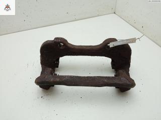 скоба суппорта Lancia Phedra 1 поколение 2005, 2.2 л., дизель, МКПП, серый, минивэн