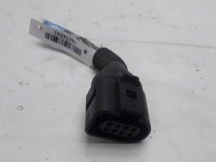 разъем (фишка) проводки Volkswagen Passat B5 1997, 1.8 л., бензин, МКПП, красный, универсал, 1J0973714 - фото №1