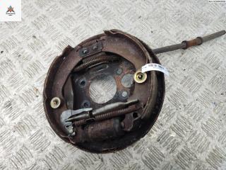 защитный кожух тормозного механизма Mitsubishi Colt 5 поколение (CJO) 1999, 1.3 л., бензин, МКПП, синий, хетчбэк 3 дв.