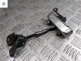 Ограничитель открывания двери задней Toyota RAV4 1 поколение (XA10) 1996, внедорожник 3 дв.