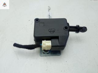 активатор замка багажника Mitsubishi Space Star 1 поколение 1999, 1.3 л., бензин, МКПП, зелёный, минивэн