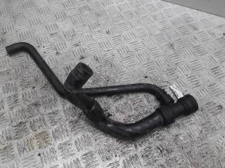 патрубок радиатора Volkswagen Passat B5 1999, 1.8 л., бензин, 8D0121055G