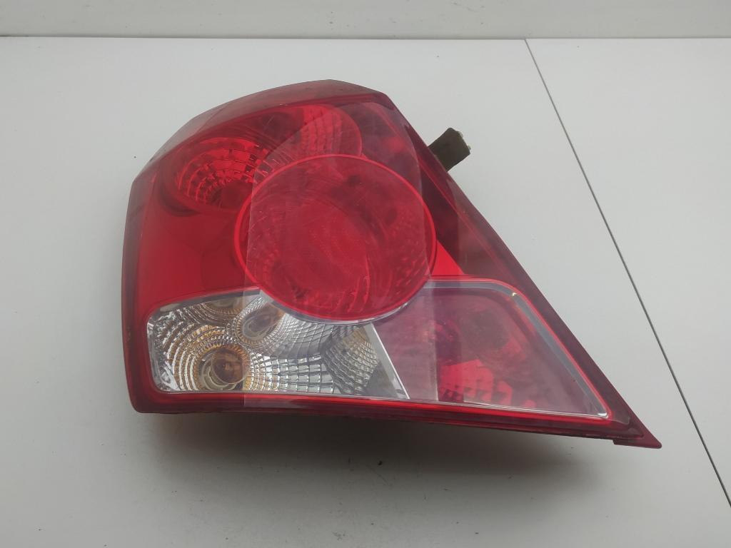 фонарь задний левый Daewoo Kalos (Aveo) 2003, 1.4 л., бензин, МКПП, серый, хетчбэк 5 дв., 30-0266L