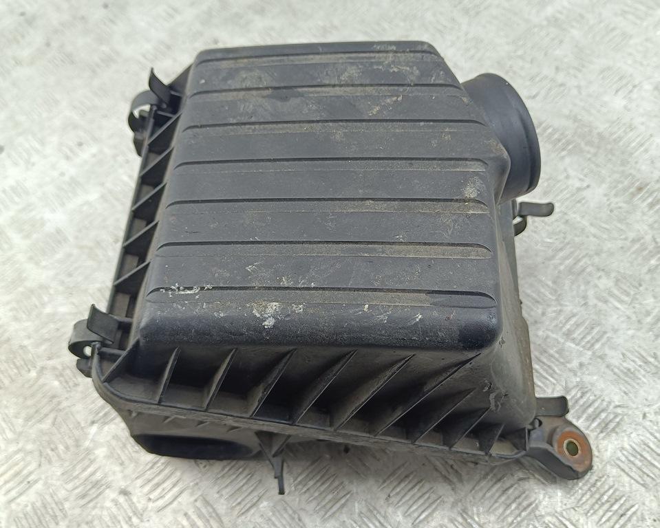 корпус воздушного фильтра Hyundai Sonata 2003, 2.0 л., бензин, МКПП, серый, седан, 28111-38005