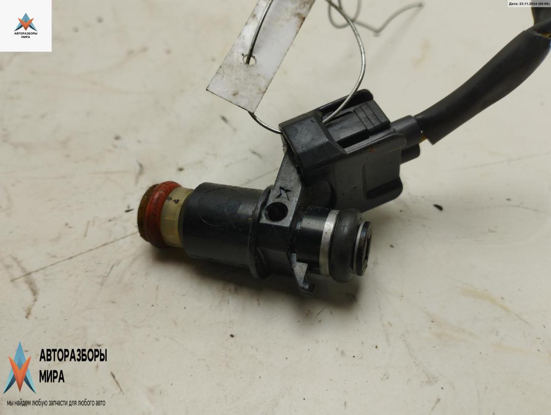 форсунка Honda Civic 8 поколение 2005, 1.6 л., бензин, МКПП, серый, хетчбэк 5 дв., TF06BAD - фото №1