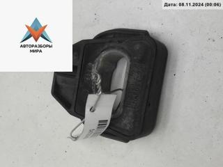 кронштейн радиатора Volkswagen Bora 1 поколение 1998, 1.6 л., бензин, МКПП, зелёный, седан, 1J0806157A