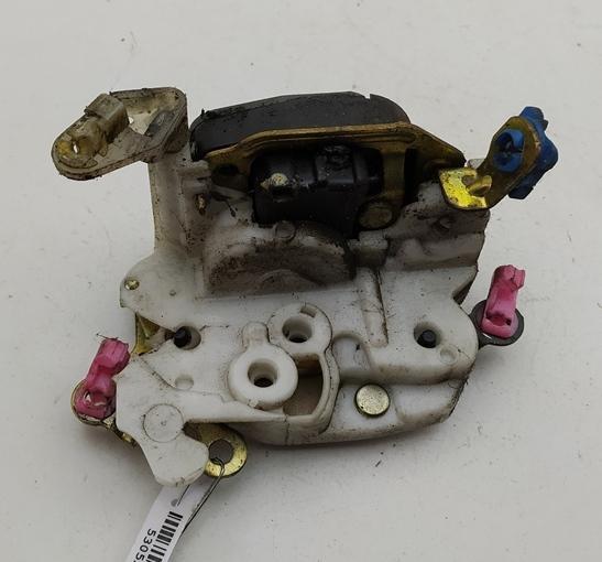 замок двери передней правой Nissan 100NX B13 1992, 1.6 л., бензин, МКПП, белый, купе - фото №1