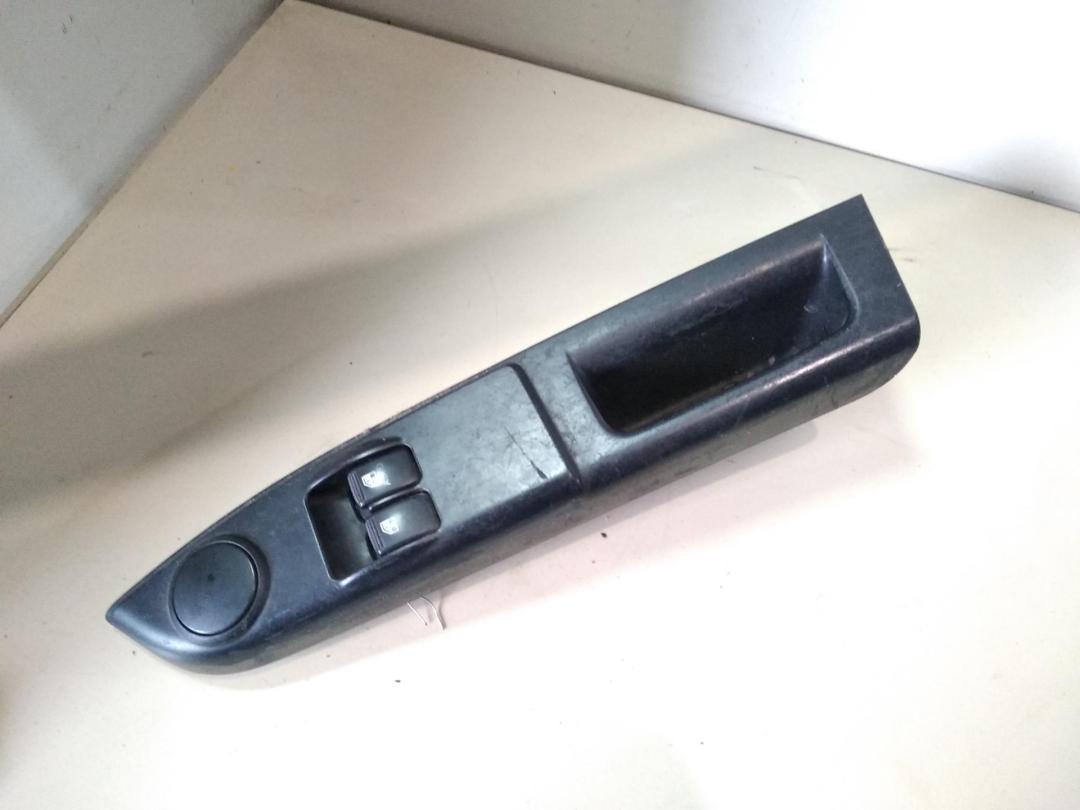 блок управления стеклоподъемниками Hyundai Getz 1 поколение 2004, 1.5 л., дизель, МКПП, синий, хетчбэк 5 дв. - фото №1