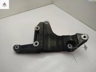 кронштейн генератора Ford Mondeo 3 поколение 2002, 2.5 л., бензин, АКПП, чёрный, универсал