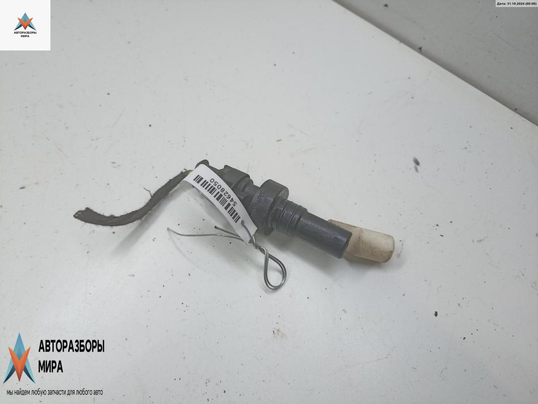 датчик уровня омывающей жидкости Opel Zafira 2 поколение (B) 2005, 2.2 л., бензин, МКПП, серый, минивэн, 90346056 - фото №1