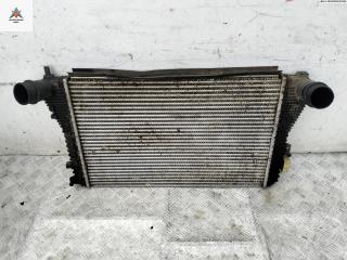 радиатор интеркулера Volkswagen Caddy 4 поколение 2015, 2.0 л., дизель, МКПП, белый, фургон