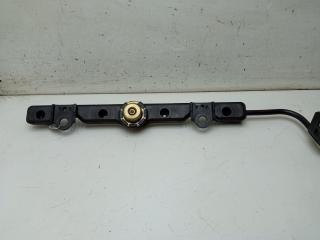 топливная рампа Toyota Celica 7 поколение (T230) 2000, 1.8 л., бензин, МКПП, красный, купе