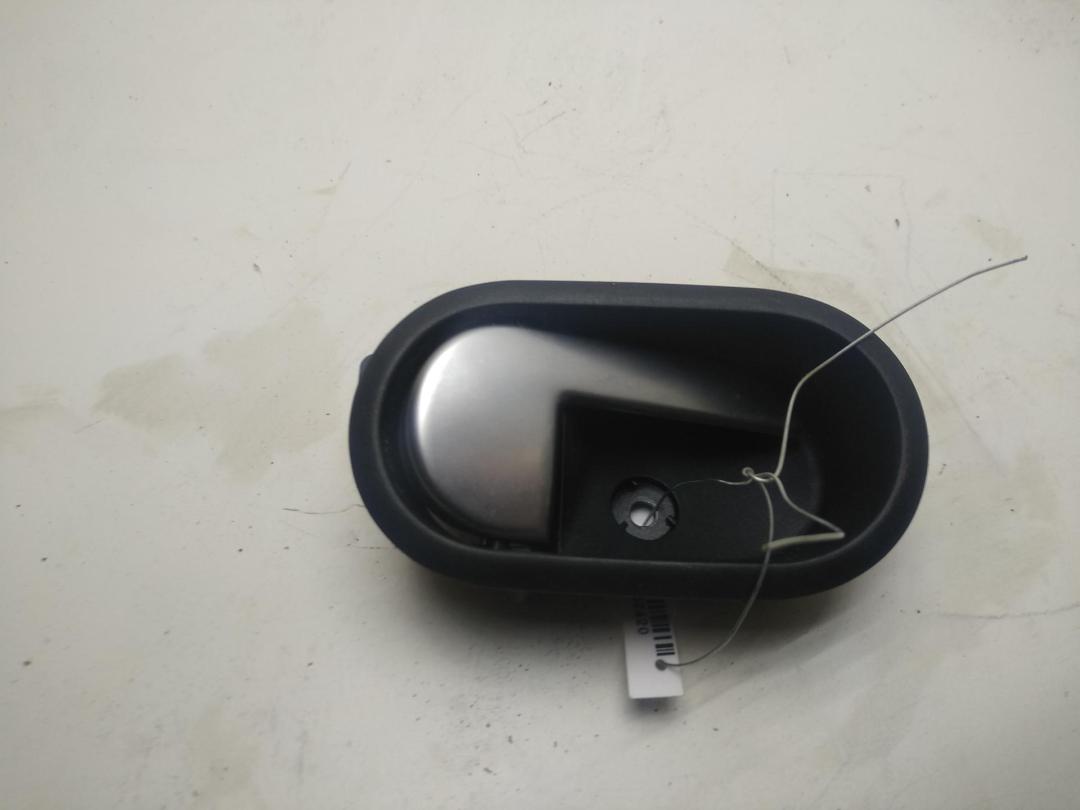 ручка внутренняя задняя правая Ford Fusion 2007, 1.4 л., бензин, МКПП, красный, хетчбэк 5 дв., 2S61A22600AG