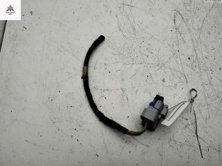 разъем (фишка) проводки Citroen C4 1 поколение 2006, 1.4 л., бензин, МКПП, красный, хетчбэк 3 дв.