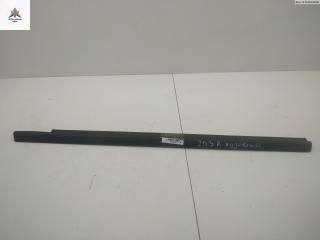 Молдинг стекла двери задней левой наружный Mercedes-Benz C-Класс W203/S203/CL203 2002, 2.2 л., дизель, АКПП, чёрный, универсал