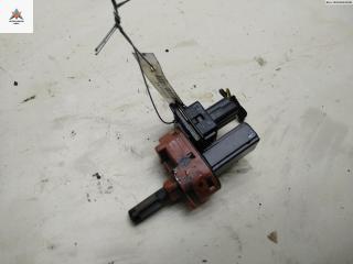 Датчик (включатель) стоп-сигнала Ford Fiesta 5 поколение 2003, 1.3 л., бензин, МКПП, серый, хетчбэк 5 дв., 2S6T7C534AA