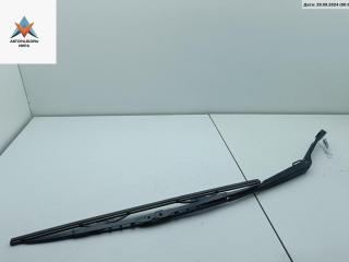 Щеткодержатель (поводок стеклоочистителя) передний Ford Maverick 2 поколение 2001, 2.0 л., бензин, МКПП, серый, внедорожник 5 дв., 89813584