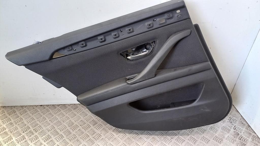 обшивка двери задняя левая BMW 5 F10/F11 2012, 2.0 л., дизель, АКПП, белый, универсал, 2041119