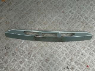 накладка подсветки номера Mazda 6 GG [рестайлинг] 2006, 1.8 л., бензин, МКПП, серый, универсал, G21C50811