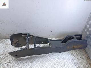 консоль салона (центральная часть) Opel Astra H/Family [рестайлинг] 2005, 1.8 л., бензин, МКПП, красный, хетчбэк 5 дв., 331985437