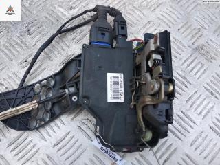 замок двери передней правой Volkswagen Touareg 1 поколение 2004, 5.0 л., дизель, АКПП, серый, внедорожник 5 дв., 3D2837016A