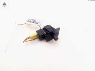 выключатель концевой (концевик) Mercedes-Benz C-Класс W202/S202 1994, 1.8 л., бензин, МКПП, серый, седан, 2028202110