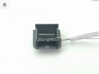 кронштейн (крепление) BMW 5 серия E39 1999, 3.0 л., дизель, АКПП, серый, универсал, 8156532